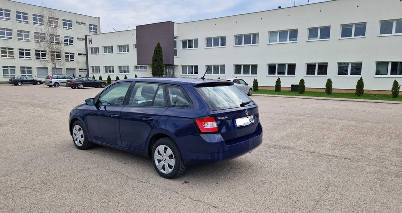 Skoda Fabia cena 33900 przebieg: 150000, rok produkcji 2018 z Bydgoszcz małe 154